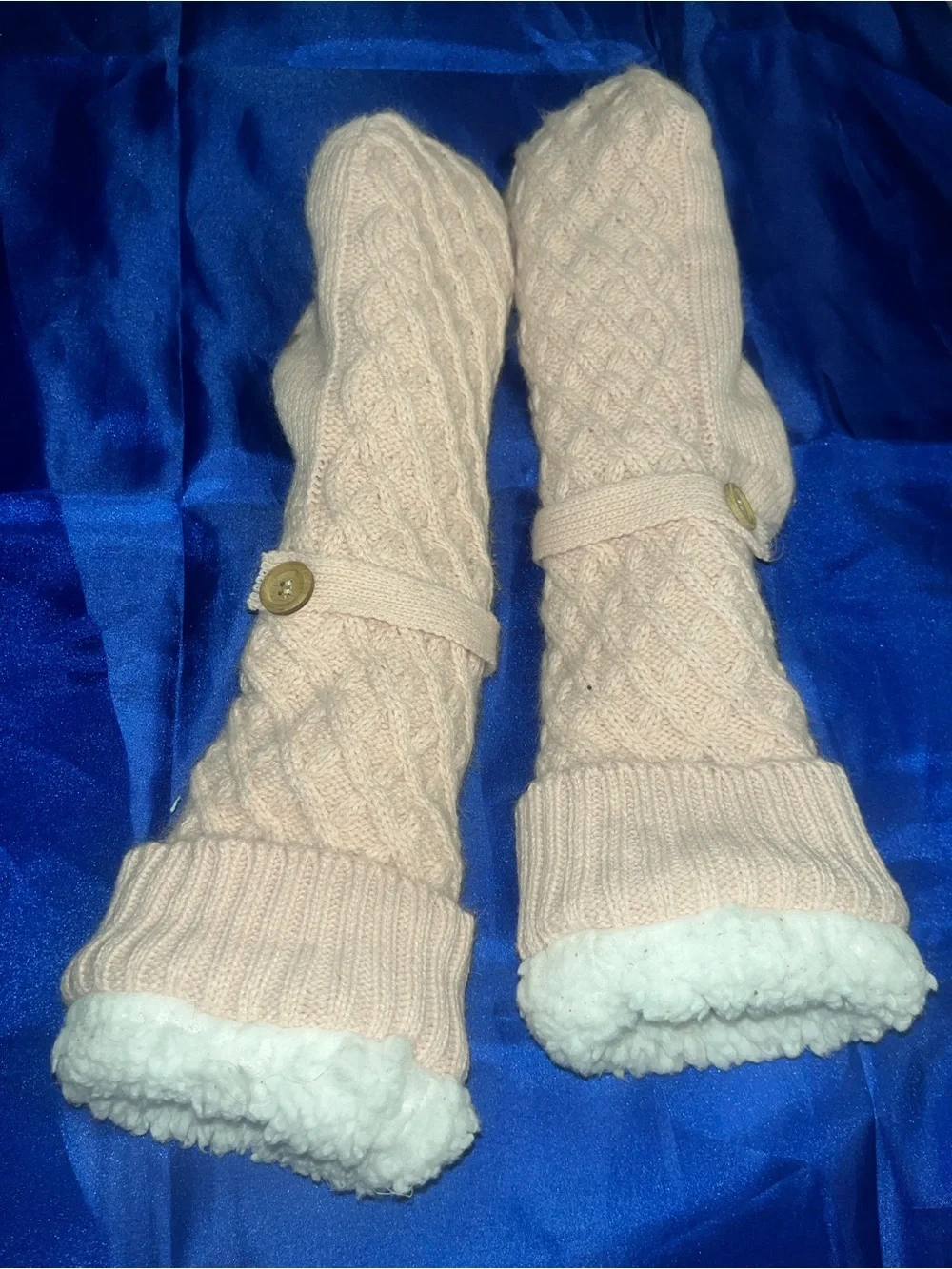 Muk Luks Cream Cable-Knit Slipper Socks with Button Strap